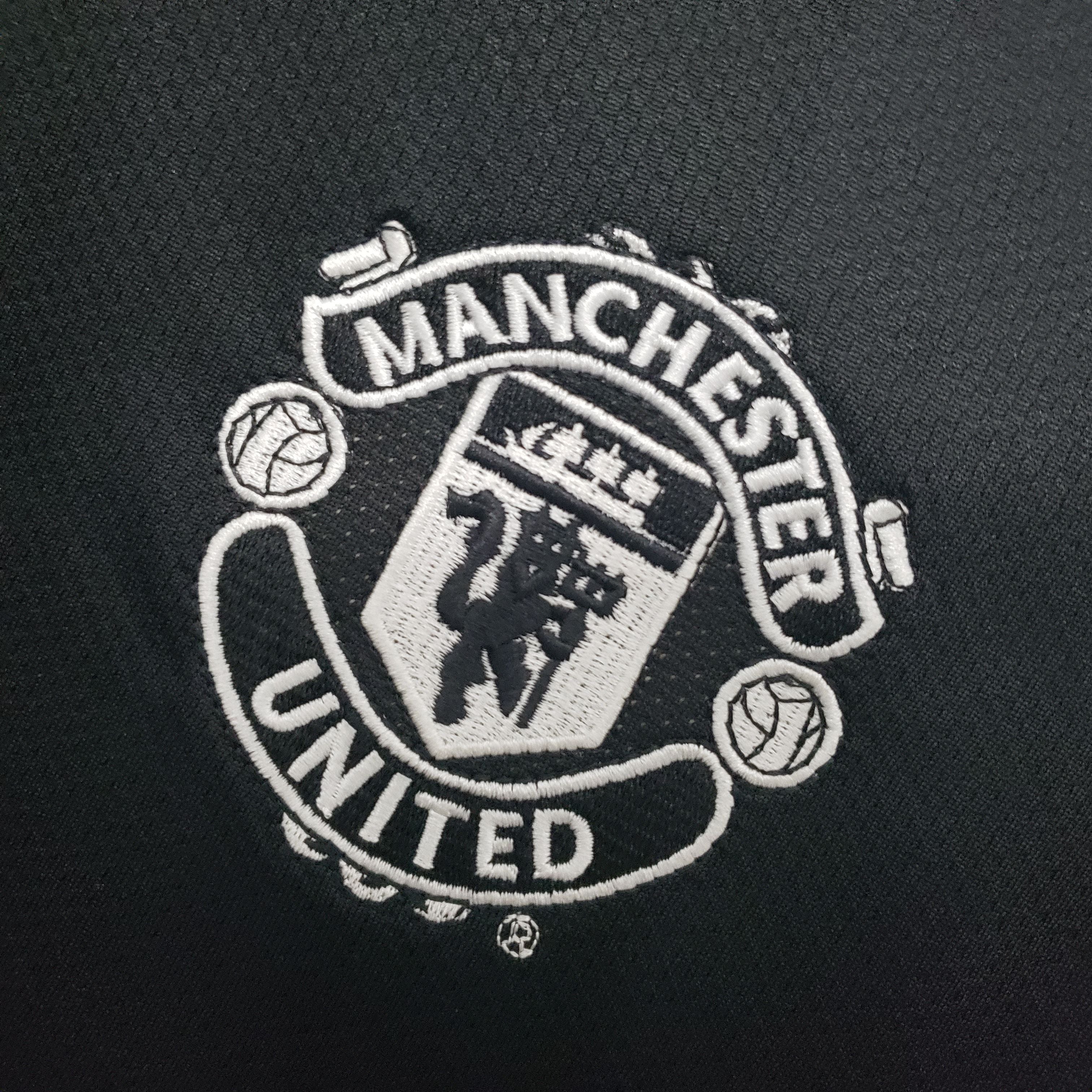 MANCHESTER UNITED I 00/02 HOMBRE (RETRO)