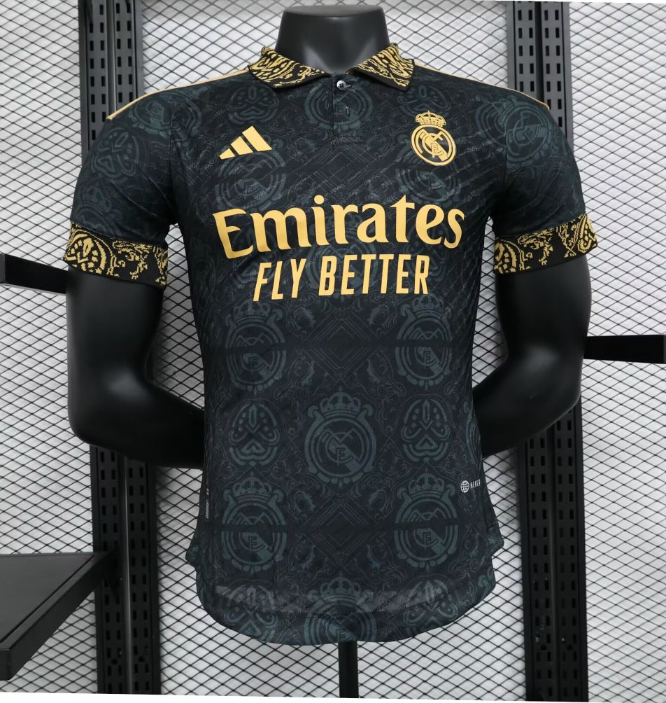 CAMISETA REAL MADRID EDICIÓN LIMITADA NEGRA 23/24 HOMBRE (VERSIÓN JUGADOR)