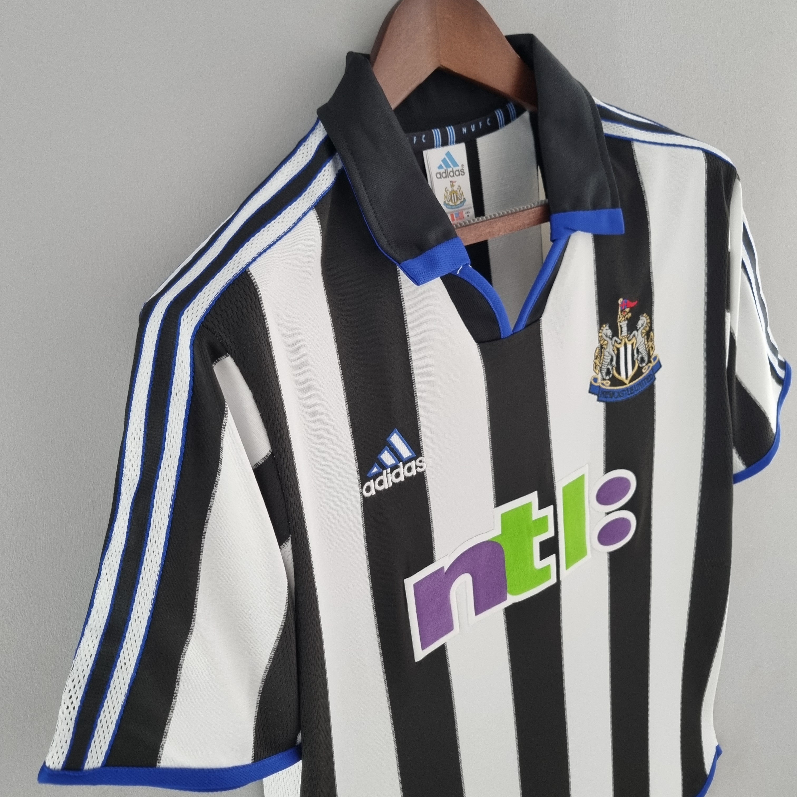 NEWCASTLE l 00/01 MEN (RETRO)