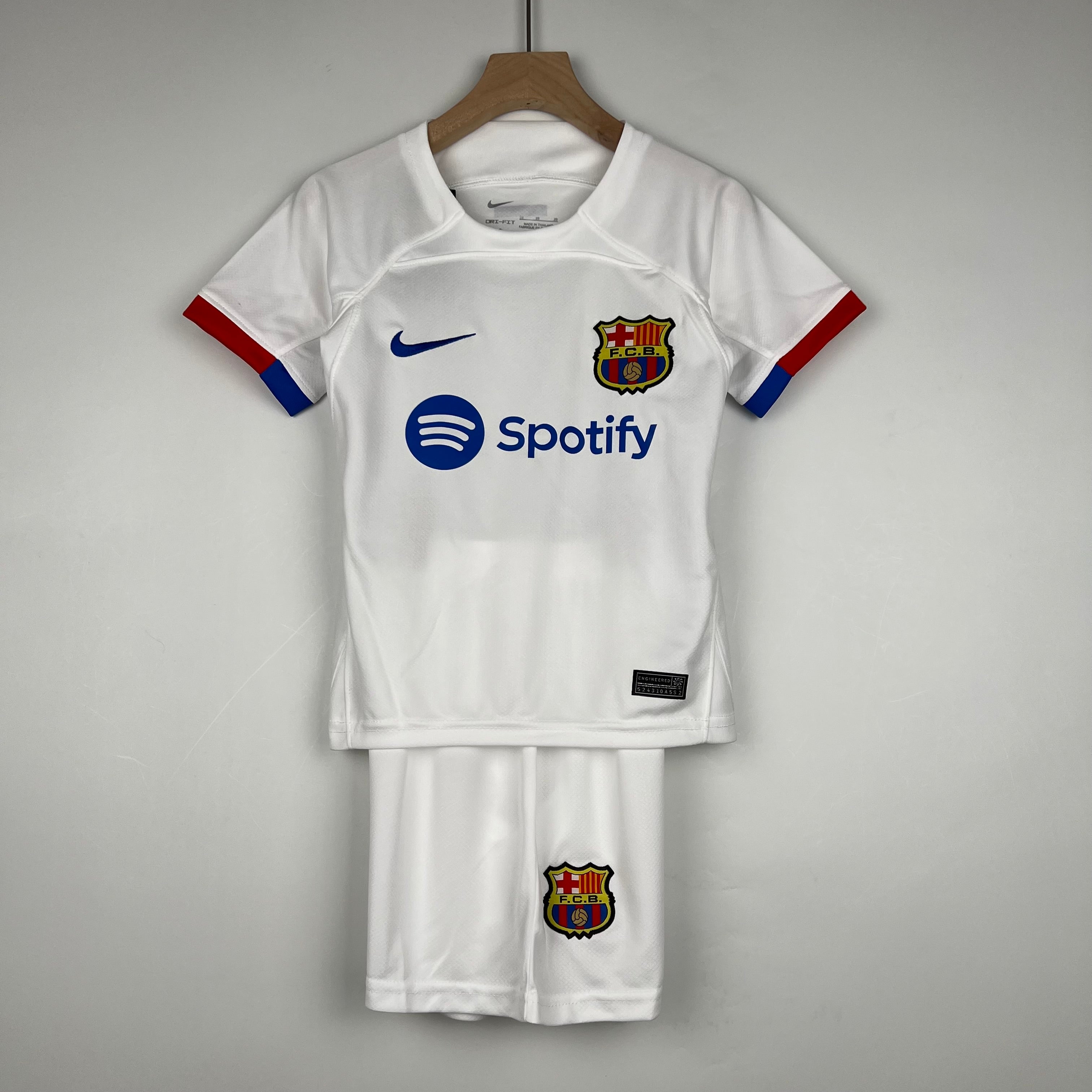 BARCELONA II 23/24 CONJUNTO INFANTIL