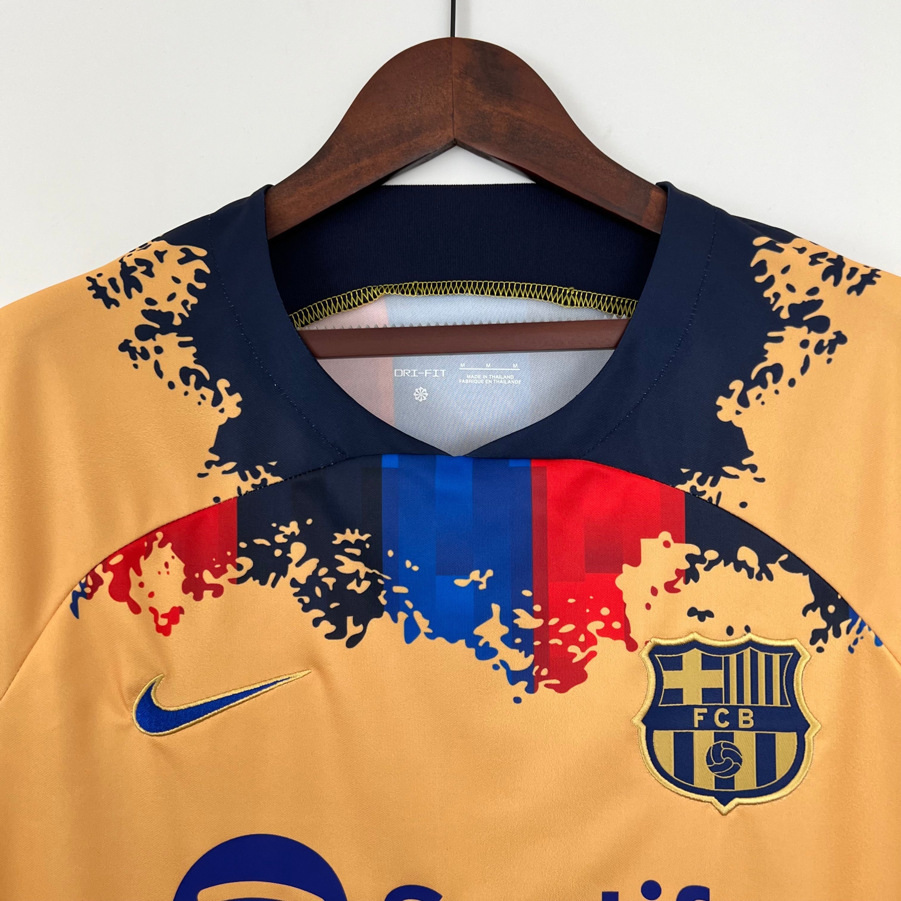 BARCELONA EDICIÓN ESPECIAL I 23/24 HOMBRE