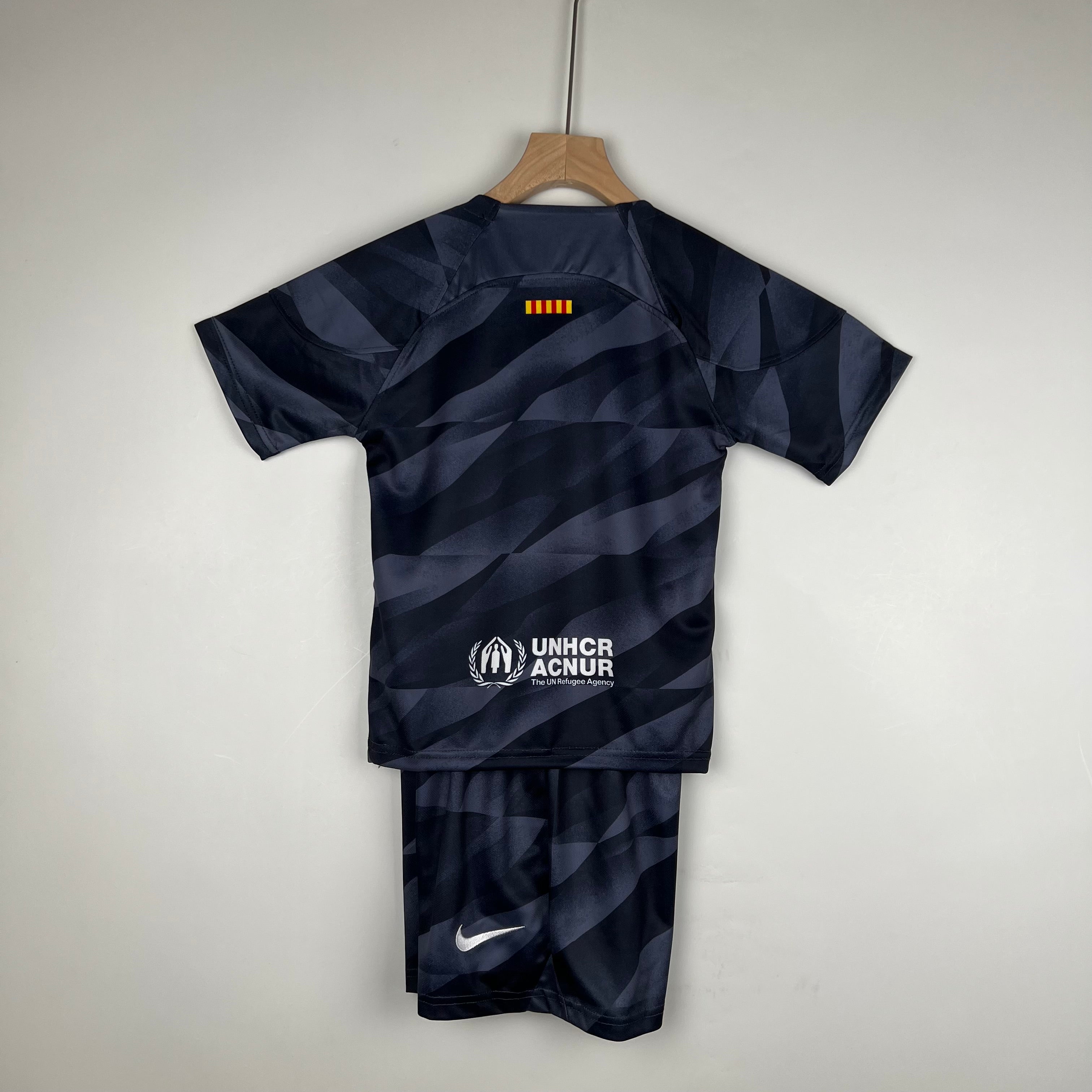 BARCELONA PORTERO II 23/24 CONJUNTO INFANTIL