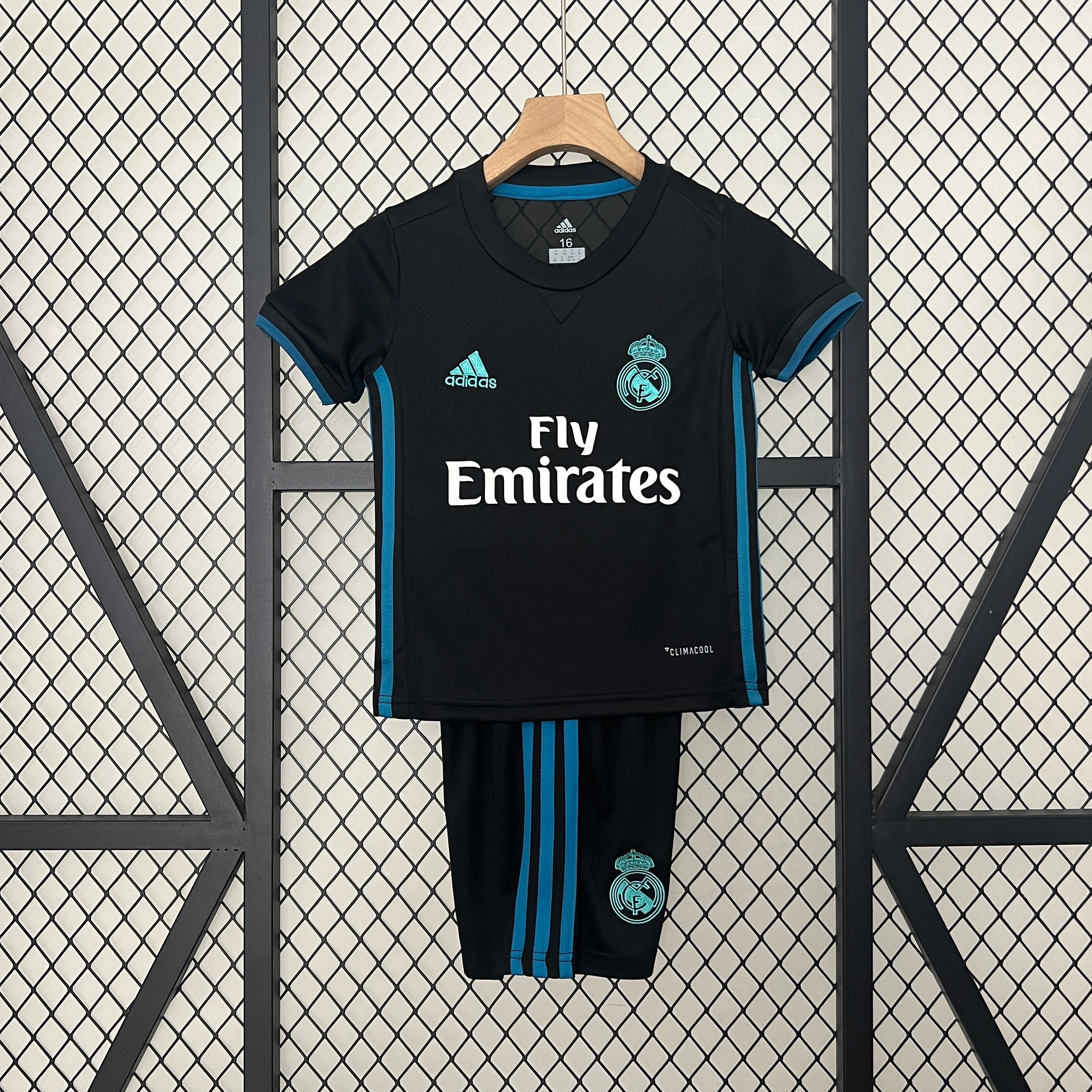 CAMISETA REAL MADRID II 17/18 CONJUNTO INFANTIL (RETRO)