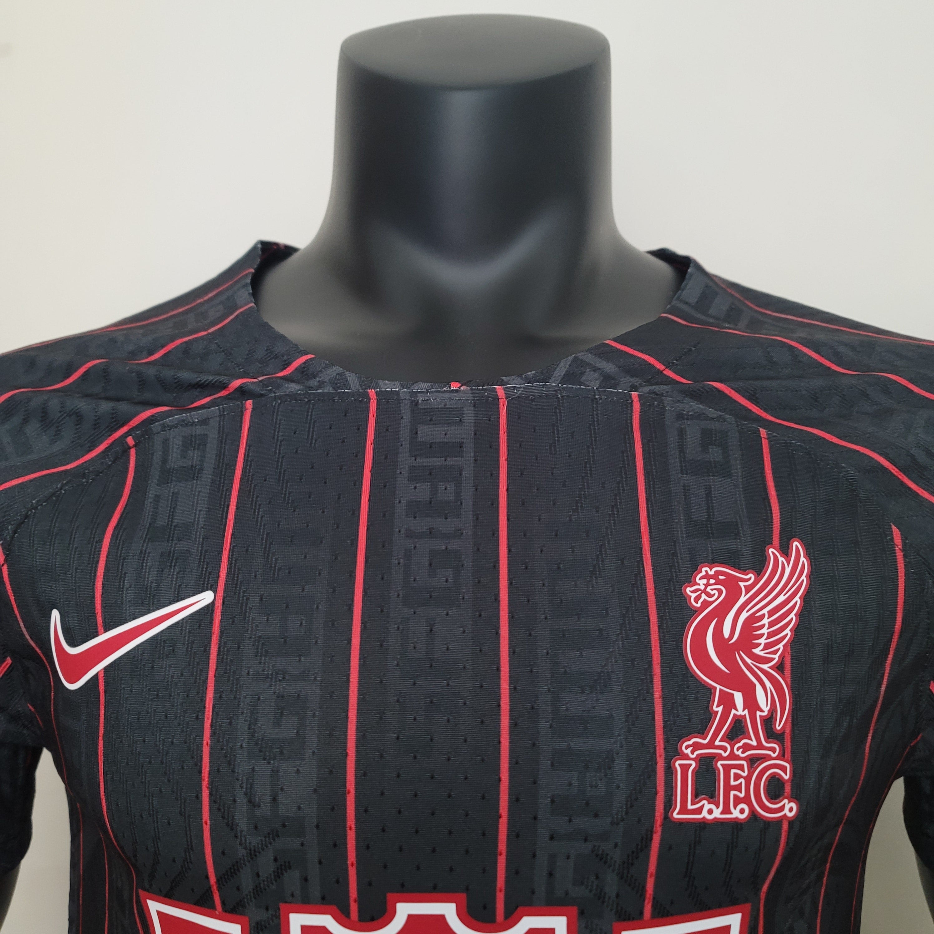 LIVERPOOL SPECIAL EDITION I 23/24 MEN (PLAYER VERSION)