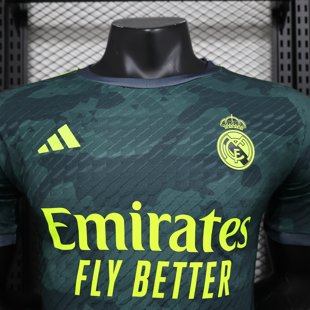 CAMISETA REAL MADRID EDICIÓN LIMITADA VERDE 24/25 HOMBRE (VERSIÓN JUGADOR)