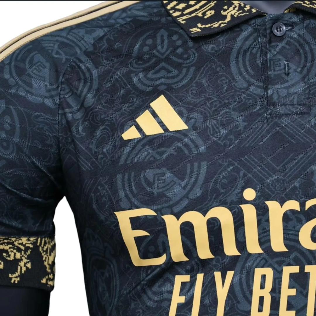 CAMISETA REAL MADRID EDICIÓN LIMITADA NEGRA 23/24 HOMBRE (VERSIÓN JUGADOR)