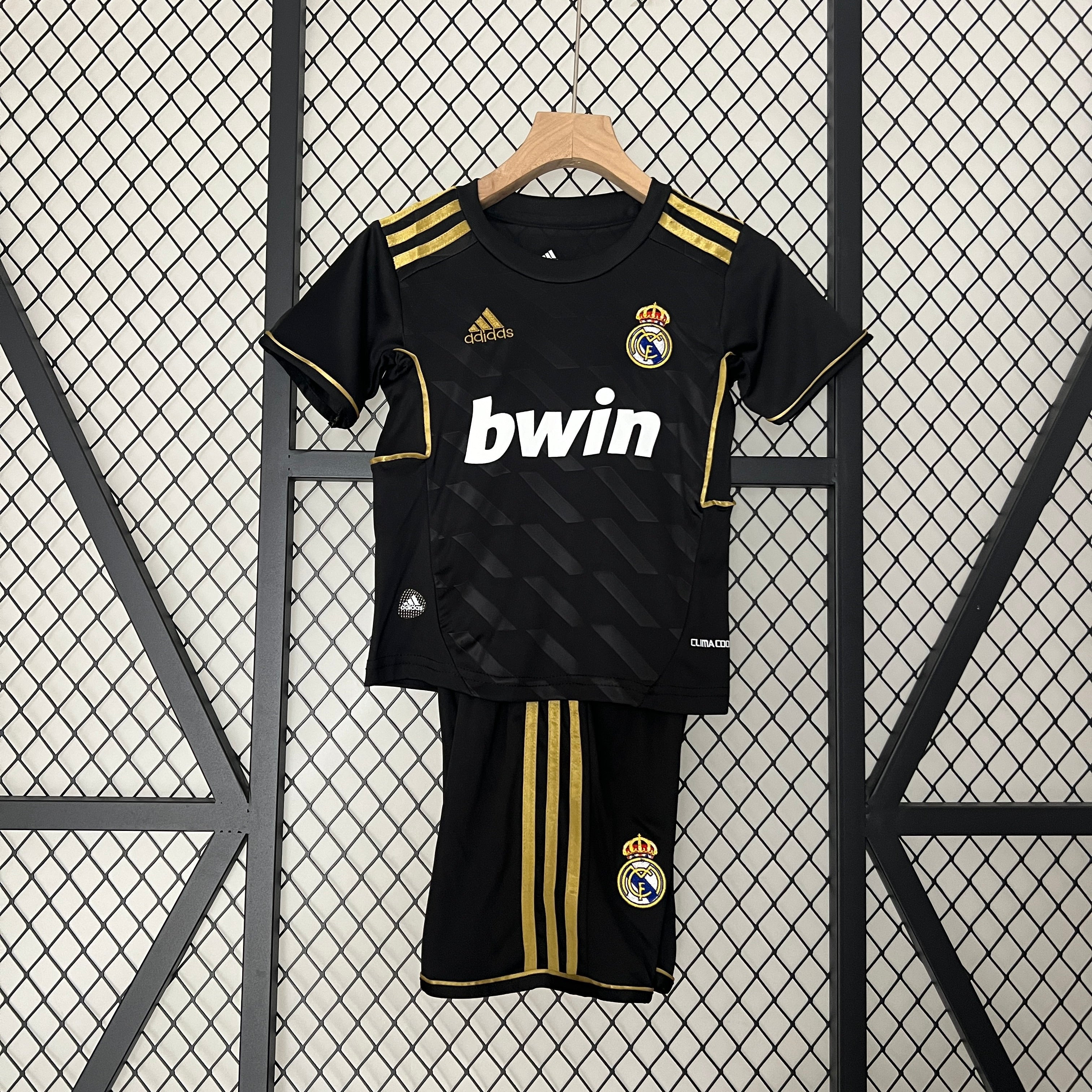 CAMISETA REAL MADRID II 11/12 CONJUNTO INFANTIL (RETRO)